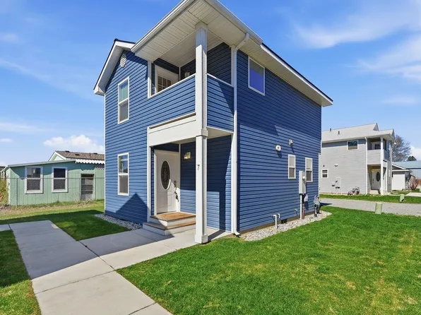 7125 N Crestline St APT 7, Spokane, WA 99217