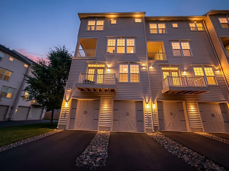 5221 Sable Ct #307B — Photo 37