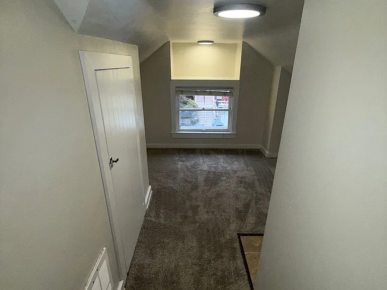 Charbern Inn — Photo 12