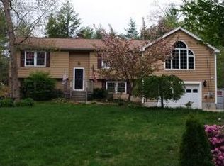 6 Birch Ct, Raymond, NH 03077