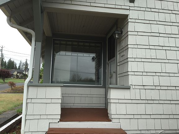 4th image of 1501 Arnold St