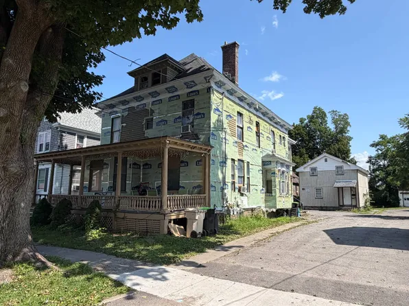 414 & 414-1/2 N Prospect St, Herkimer, NY 13350