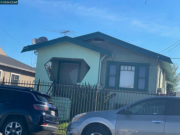 3rd image of 1332 103rd Ave