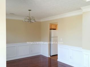 823 Haydens Rdg, Ellenwood, GA 30294