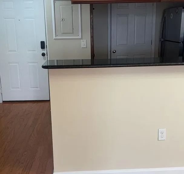 795 Hammond Dr #701 — Photo 4
