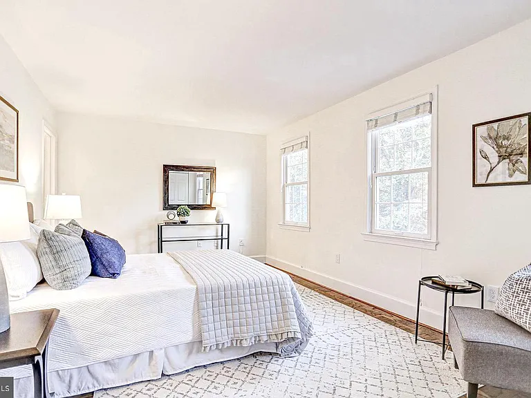 3251 Sutton Pl NW #B — Photo 24