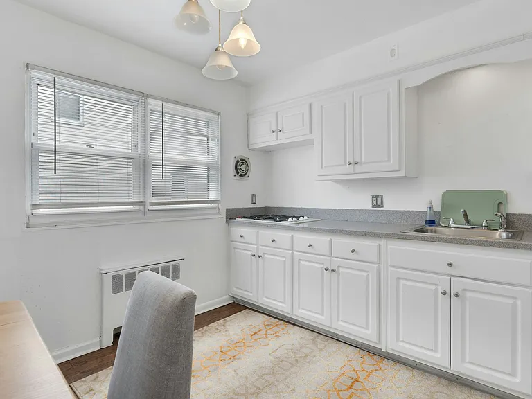 201 Oakdene Pl #1D — Photo 13
