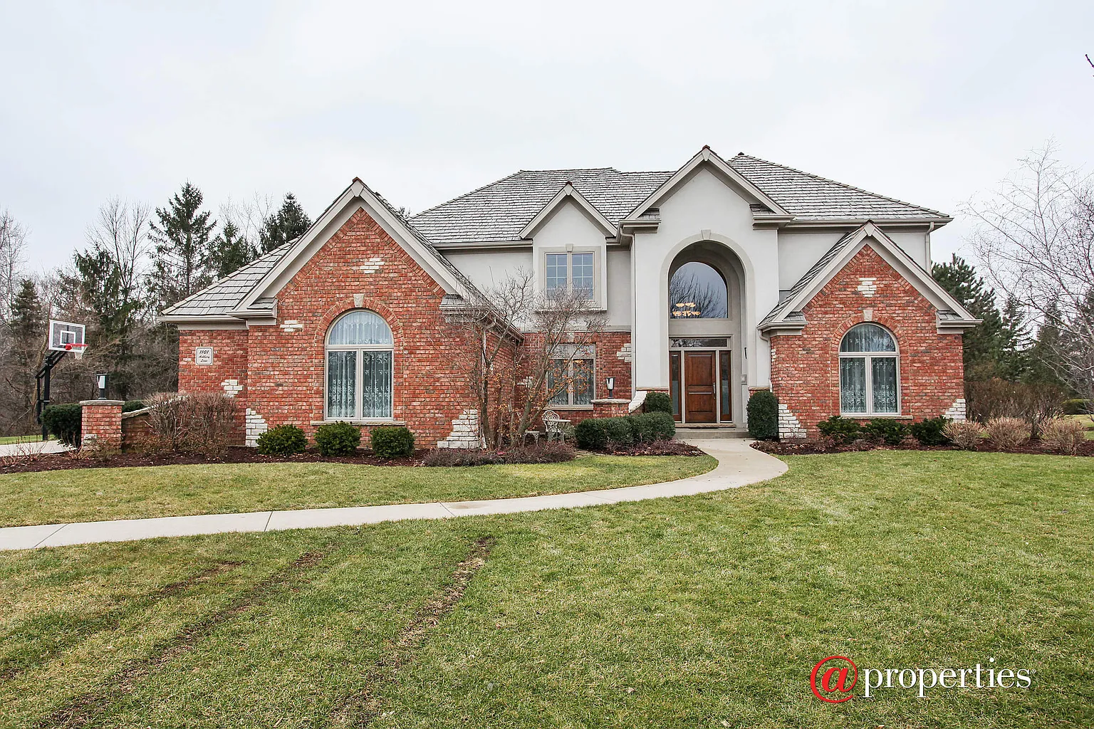 1101 Ashbury Ln photo 1