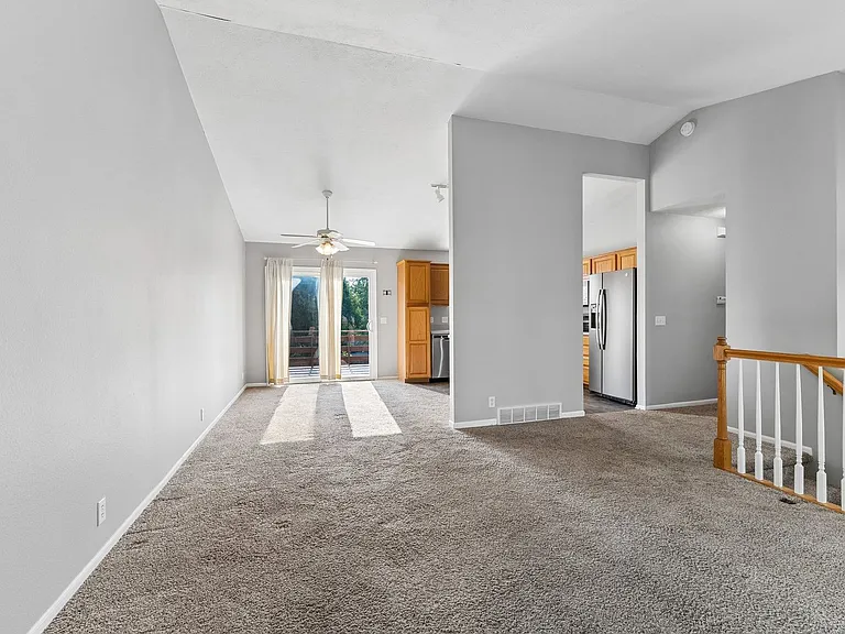 4027 N 172nd Ave — Photo 5