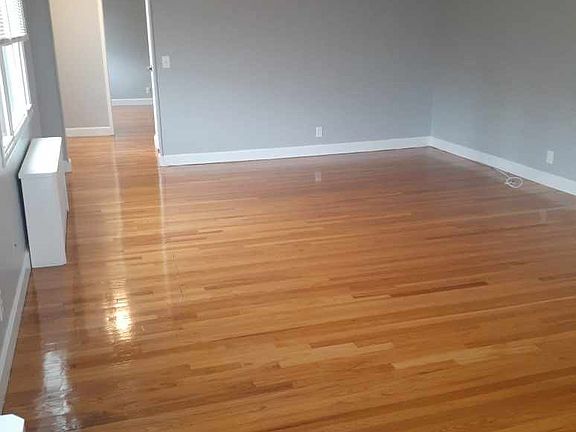 5th image of 213 Medway St APT 5B