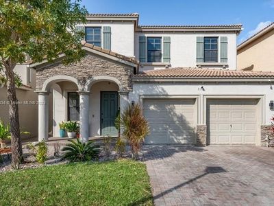 891 NE 193rd Ter, Miami, FL, 33179