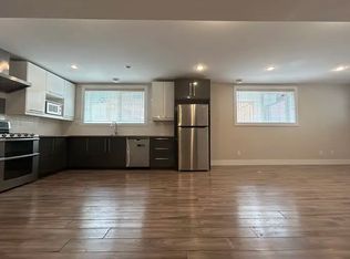 10727 106th St NW #1A, Edmonton, AB T5H2Y1