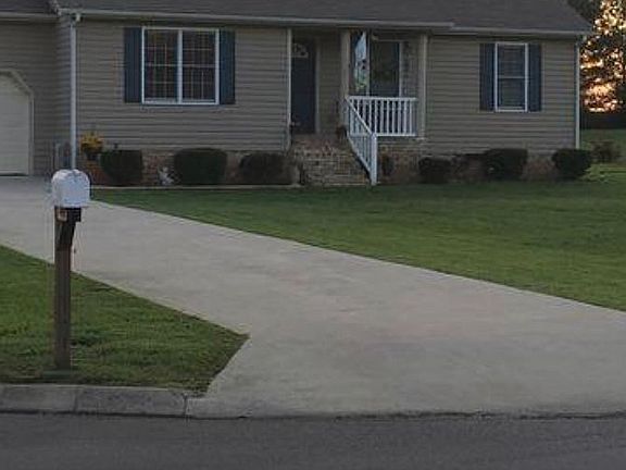 3rd image of 94 Hazelwood Ln