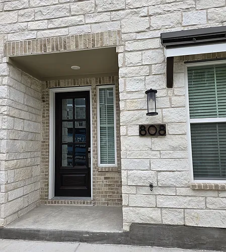 808 Concan Dr Photo 1