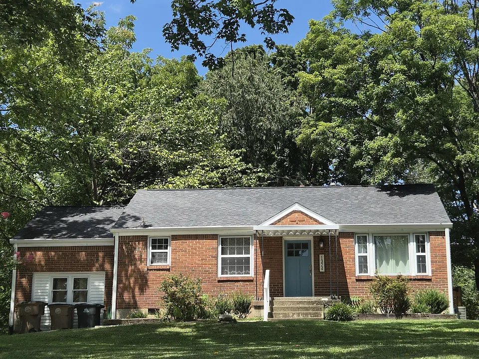 1324 Saturn Dr