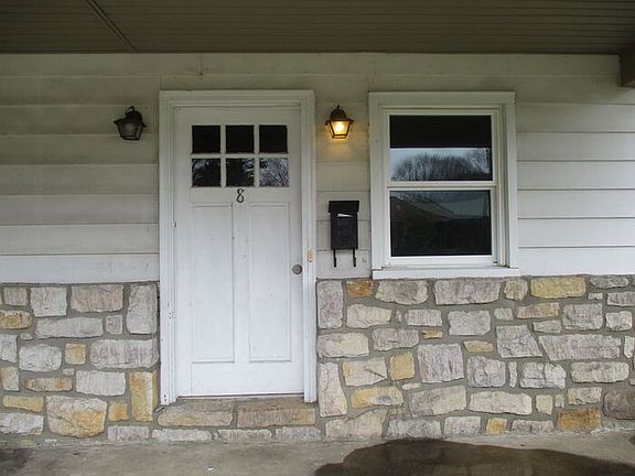 2nd image of 8 Kenalcon Dr