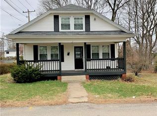 2 Edwards Rd, Johnston, RI 02919