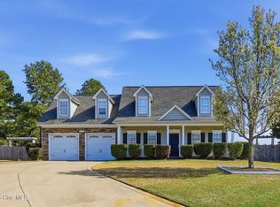 206 Blacksmith Lane, Raeford, NC 28376