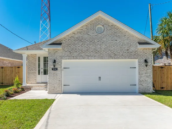 936 Harrelson Dr, Fort Walton Beach, FL 32547