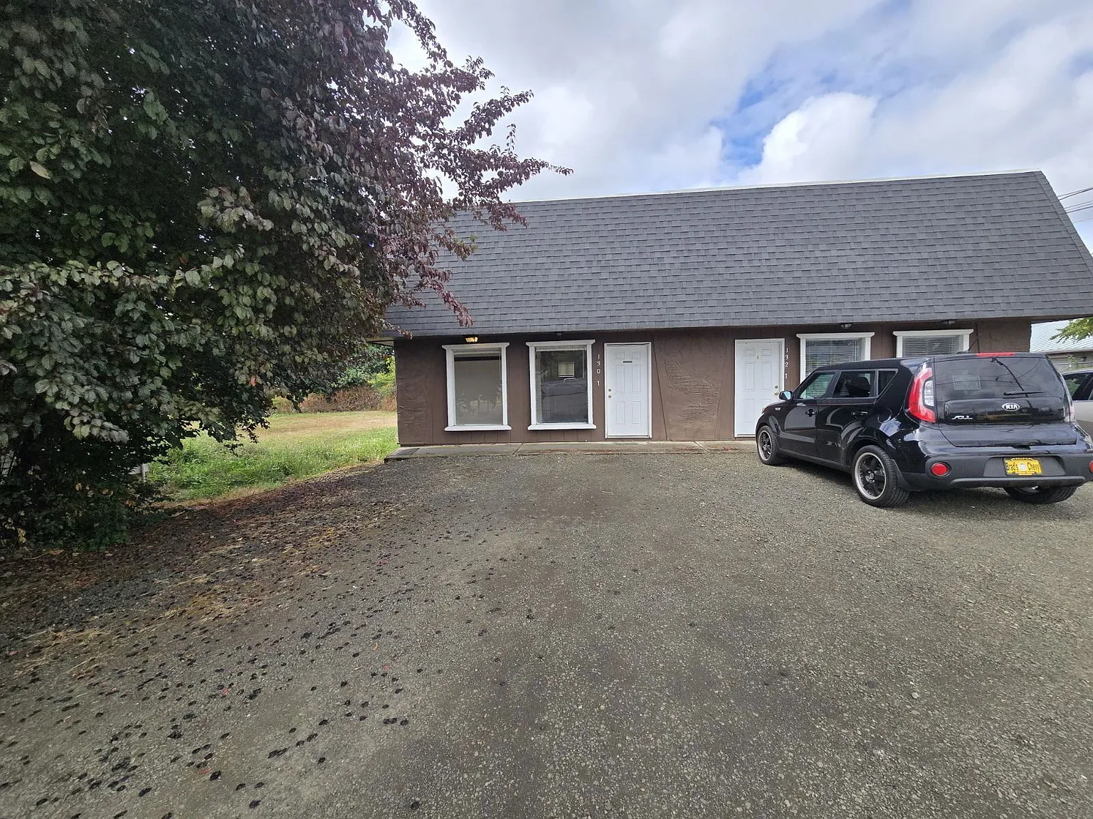 Studio, 1.0 bath, 500 sqft, $850 — Photo 2
