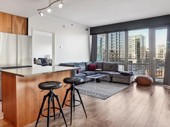 929 Portland Ave APT 702, Minneapolis, MN 55404