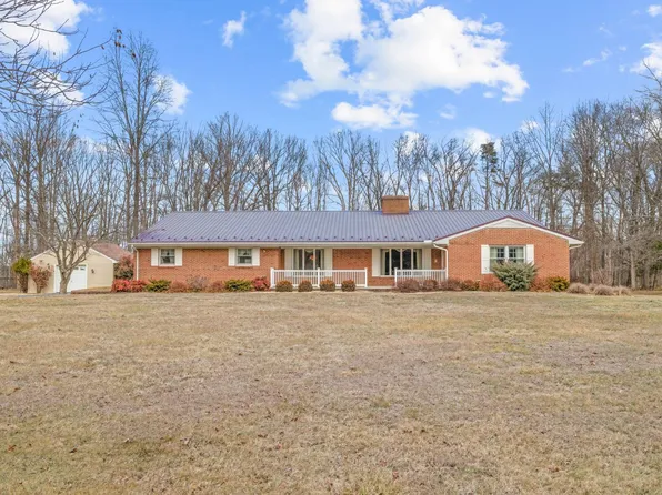 192 Sandy Ridge Rd, Waynesboro, VA 22980