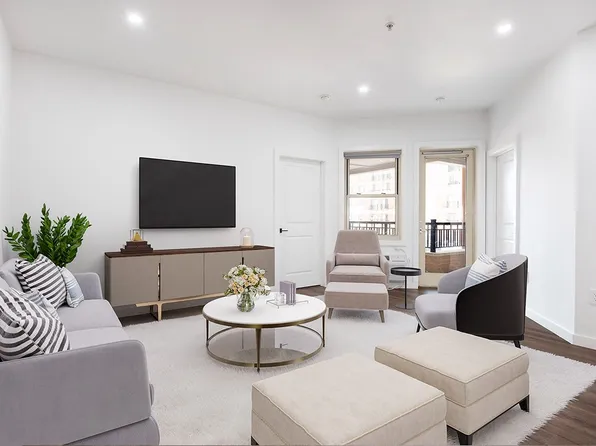 55 Riverwalk Place image 1 of 61