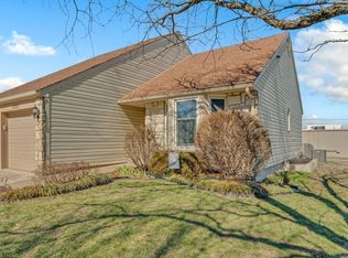2231 SW Westport Pl, Topeka, KS 66614