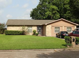 8619 Sherrywood Dr, Houston, TX 77044