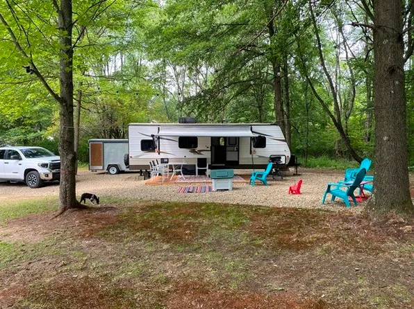 2940 N 1st St, Jamestown, PA 16134