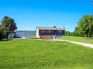 209 NE 65th Rd, Warrensburg, MO 64093