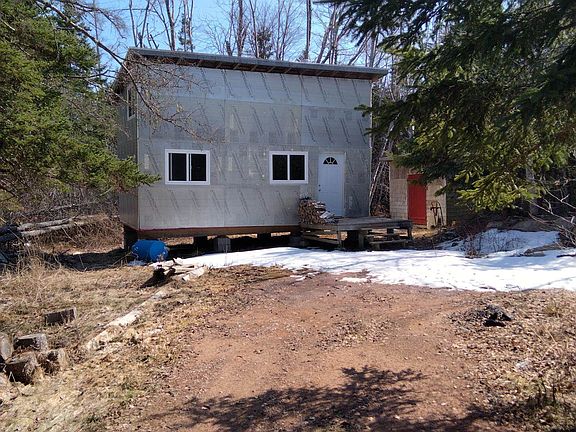 2nd image of 265 Line Rd