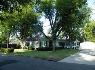 613 Oak Ave, Columbia, MS 39429