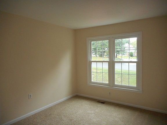 3rd image of 12144 Beaverwood Pl