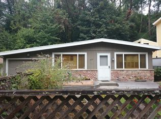 4014 SW Orchard St, Seattle, WA 98136