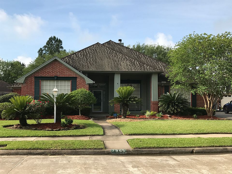 1st image of 7965 Doral Dr
