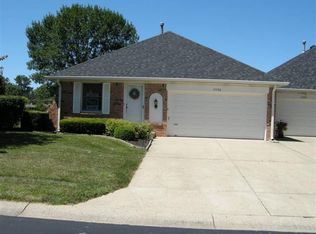 1358 Holiday Ln W, Brownsburg, IN 46112
