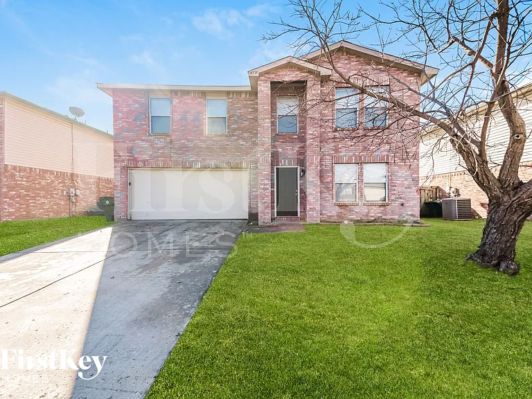 4519 Green Meadow Dr — Photo 1
