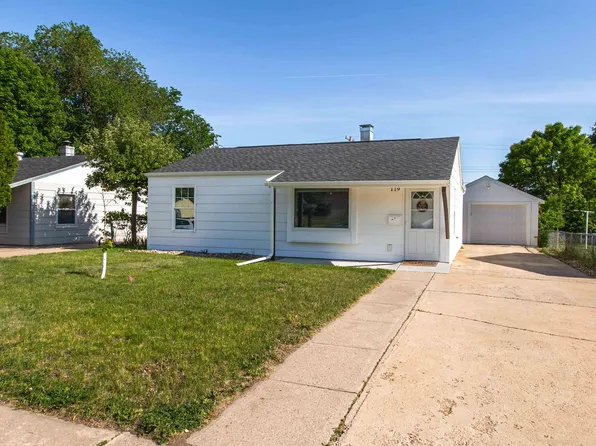 119 E Saint Andrew St, Rapid City, SD 57701