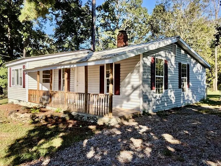1116 Shady Rest Rd — Photo 1