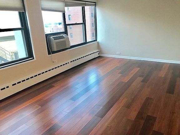 3rd image of 3420 N Lake Shore Dr APT 14J