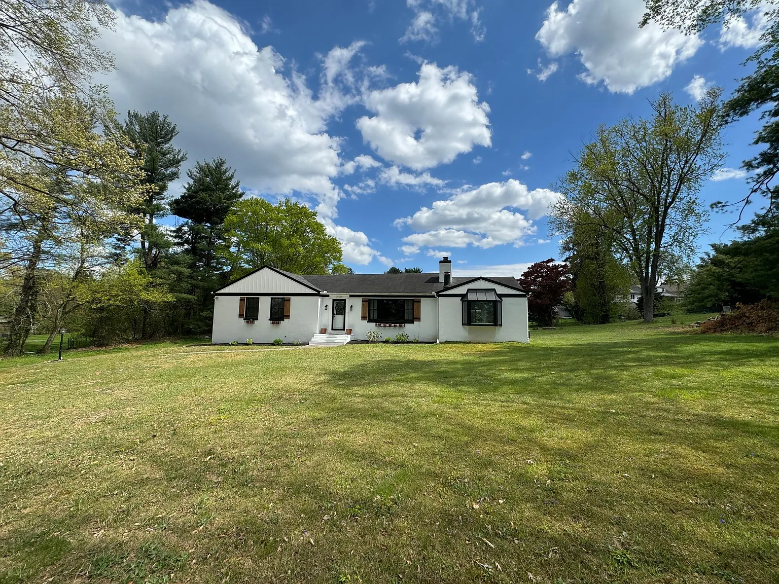 239 Swedeland Rd photo 1