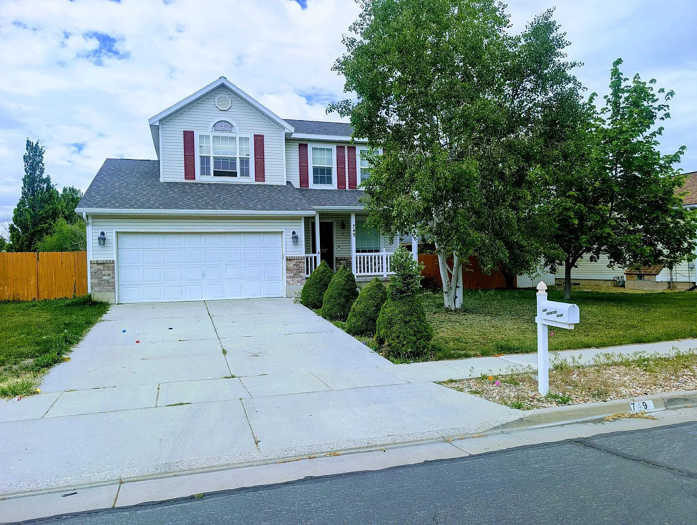 Get $500 Off The First Months Rent — Photo 2