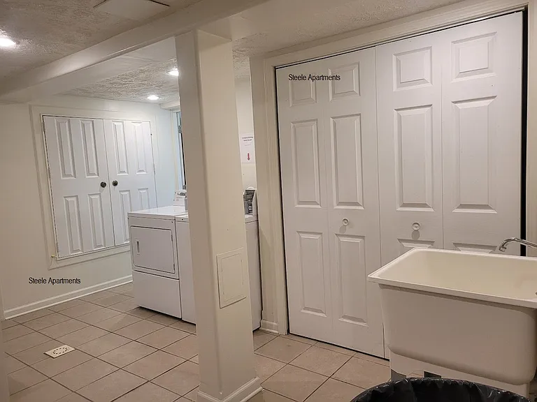 807 N 45th St #3 — Photo 18