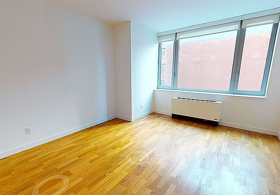 5th image of 88 Leonard St APT 1110