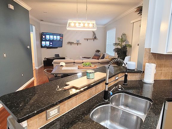 5th image of 8324 Manor Club Cir Unit 2