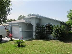 1st image of 217 SW 8th Ct