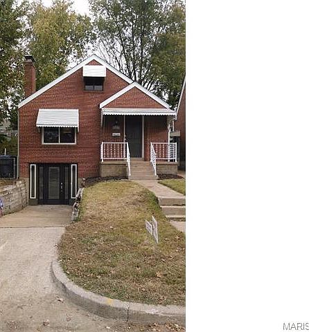 1st image of 3350 Macklind Ave