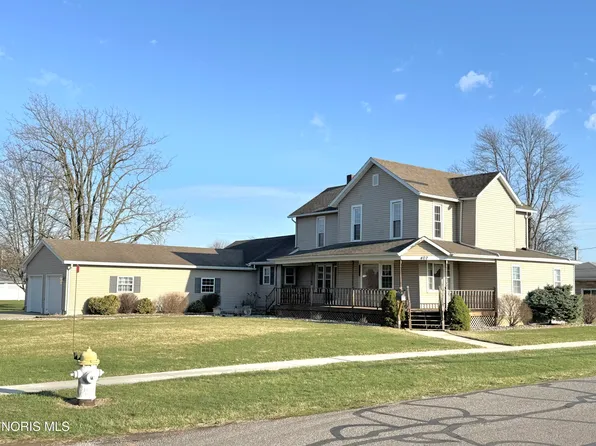 407 S Stearns Ave, Deshler, OH 43516