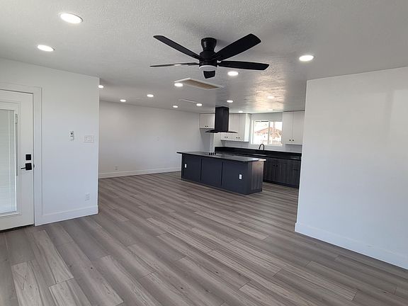 3rd image of 4022 N 55TH Avenue